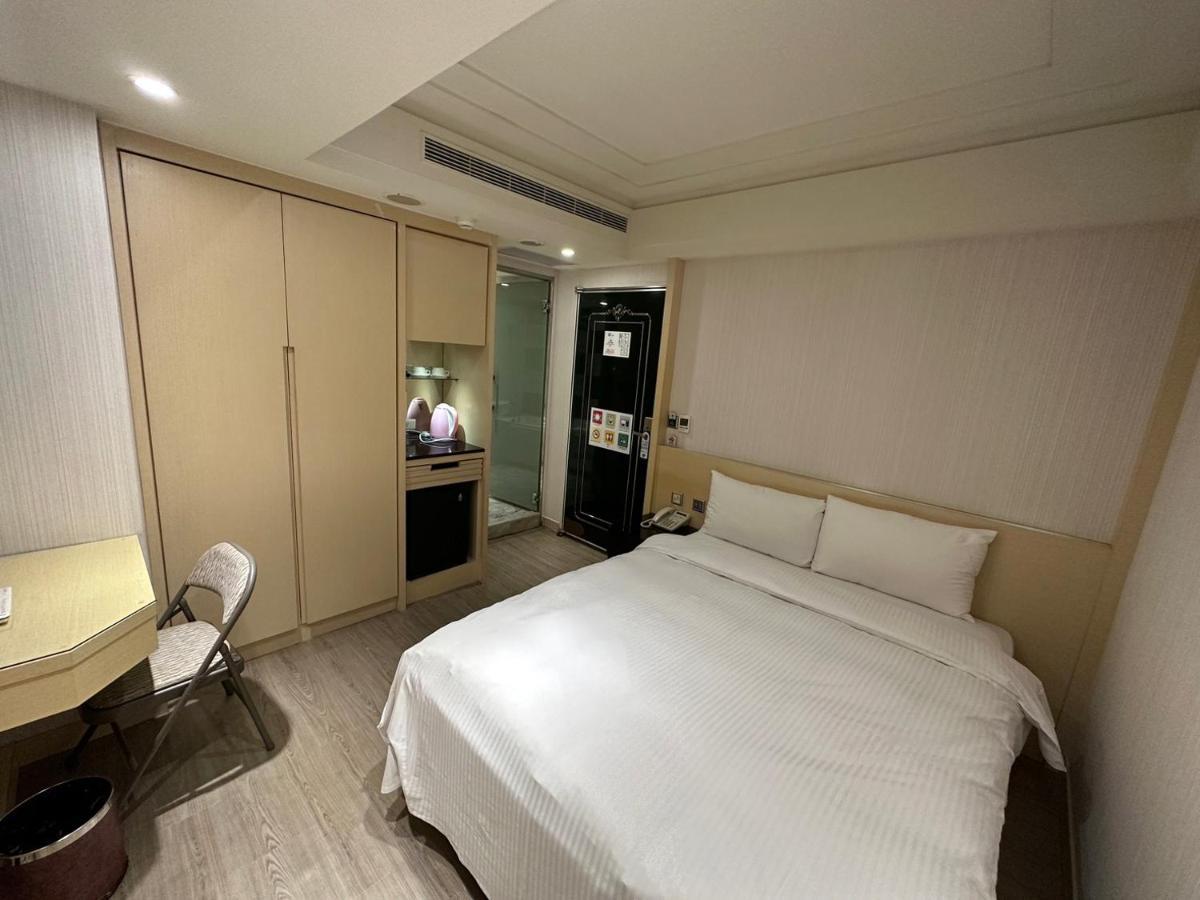 Link World Hotel Taipei Luaran gambar